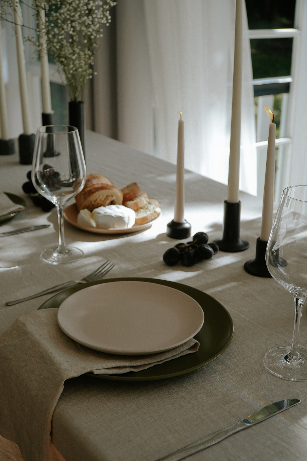 7 Table Setting Tips for Your Next Dinner Party