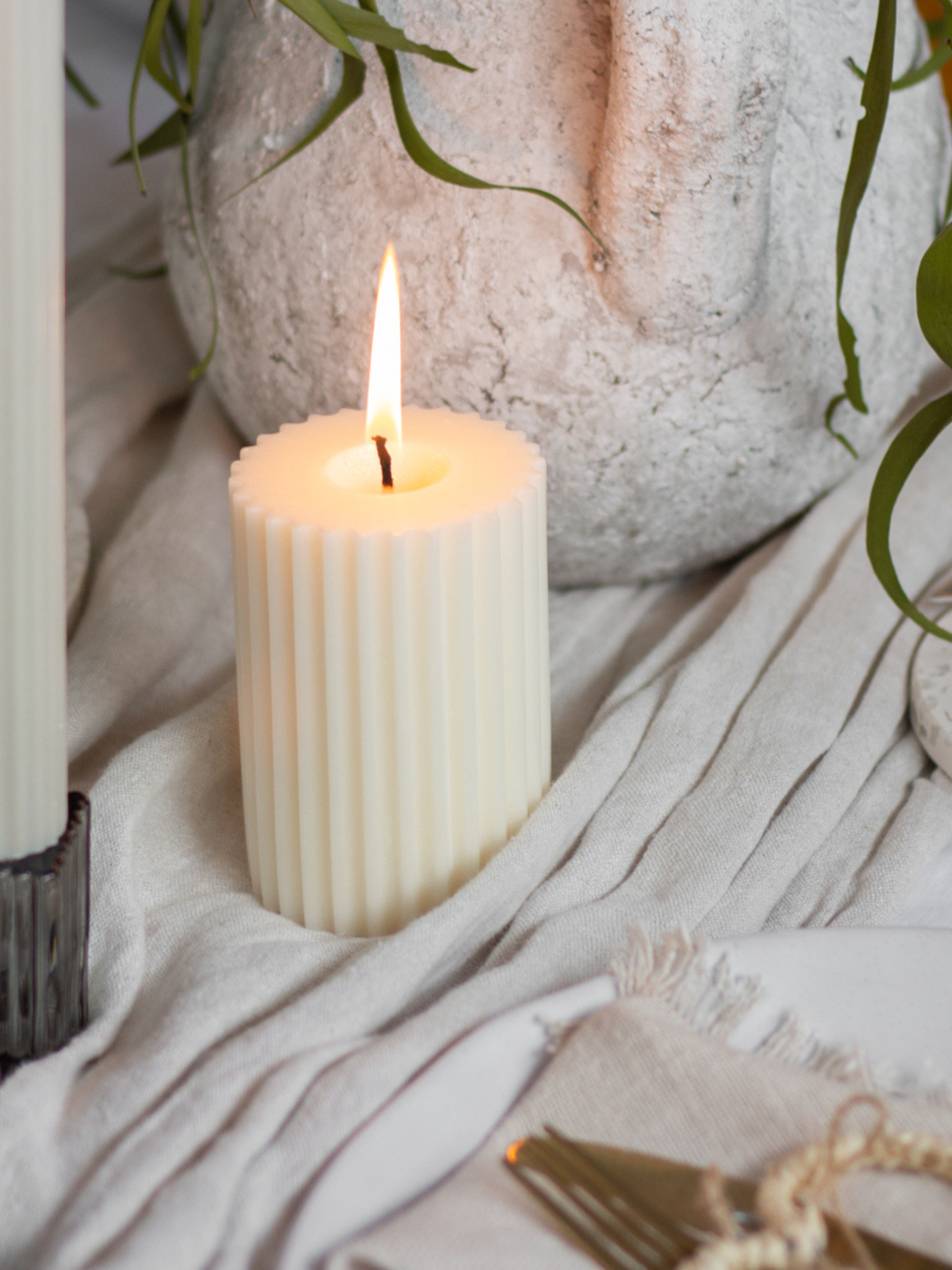 Ivory 7cm x 10cm Fluted Pillar