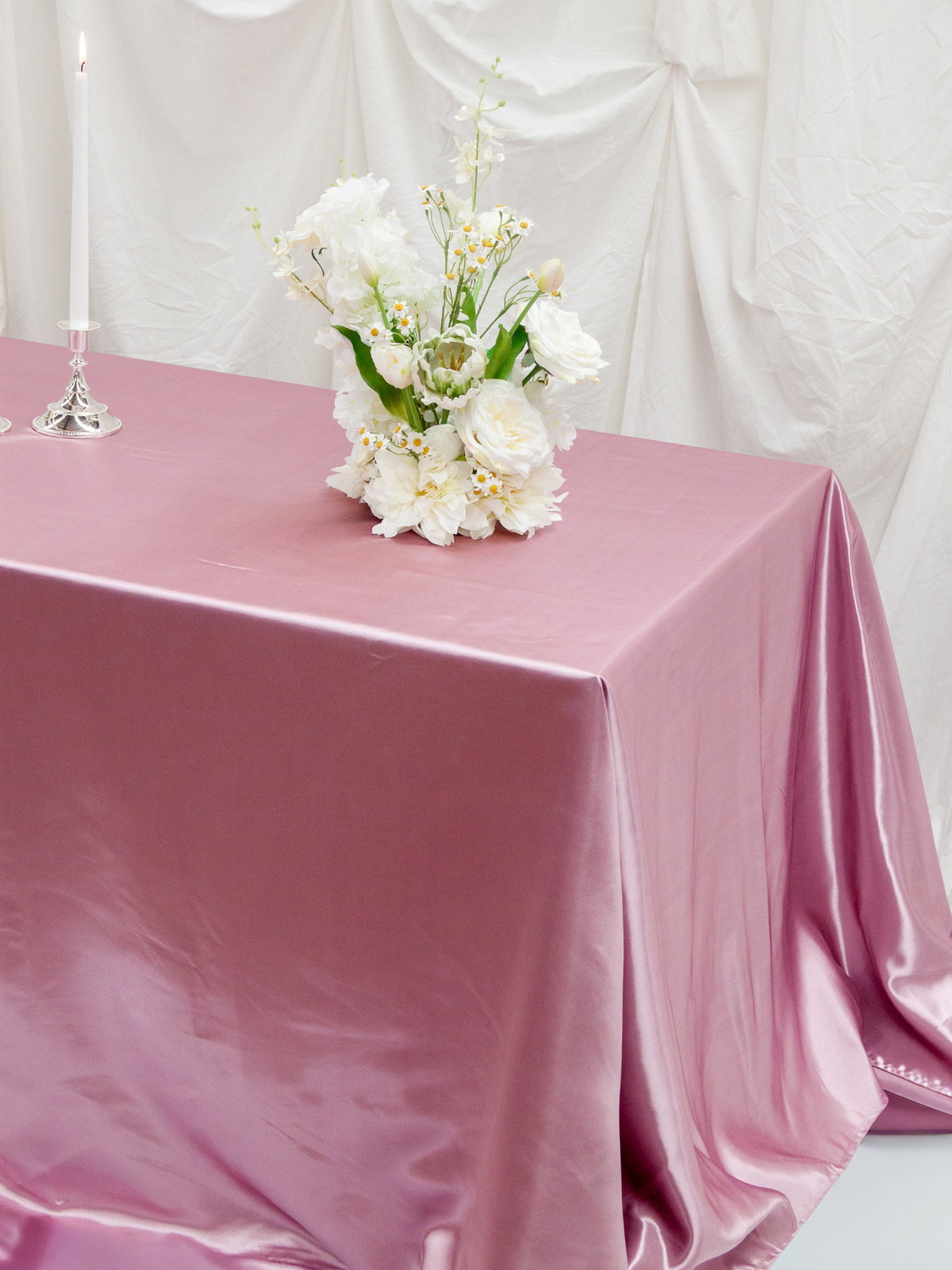 Pale Mauve Satin Rectangle Tablecloth - Medium