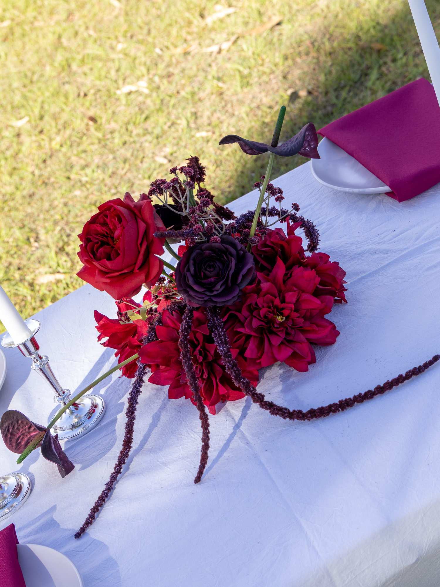 Red Dahlia & Anthurium Cloud - Small