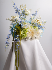 Blue Hydrangea & Dendrobium Orchid Cloud - Medium