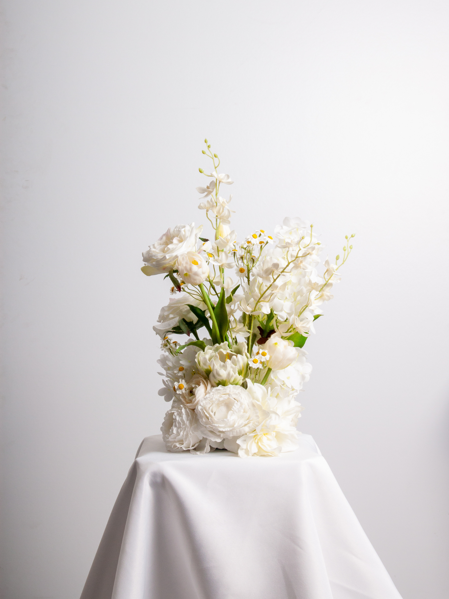 White Dendrobium & Rose Cloud - Small