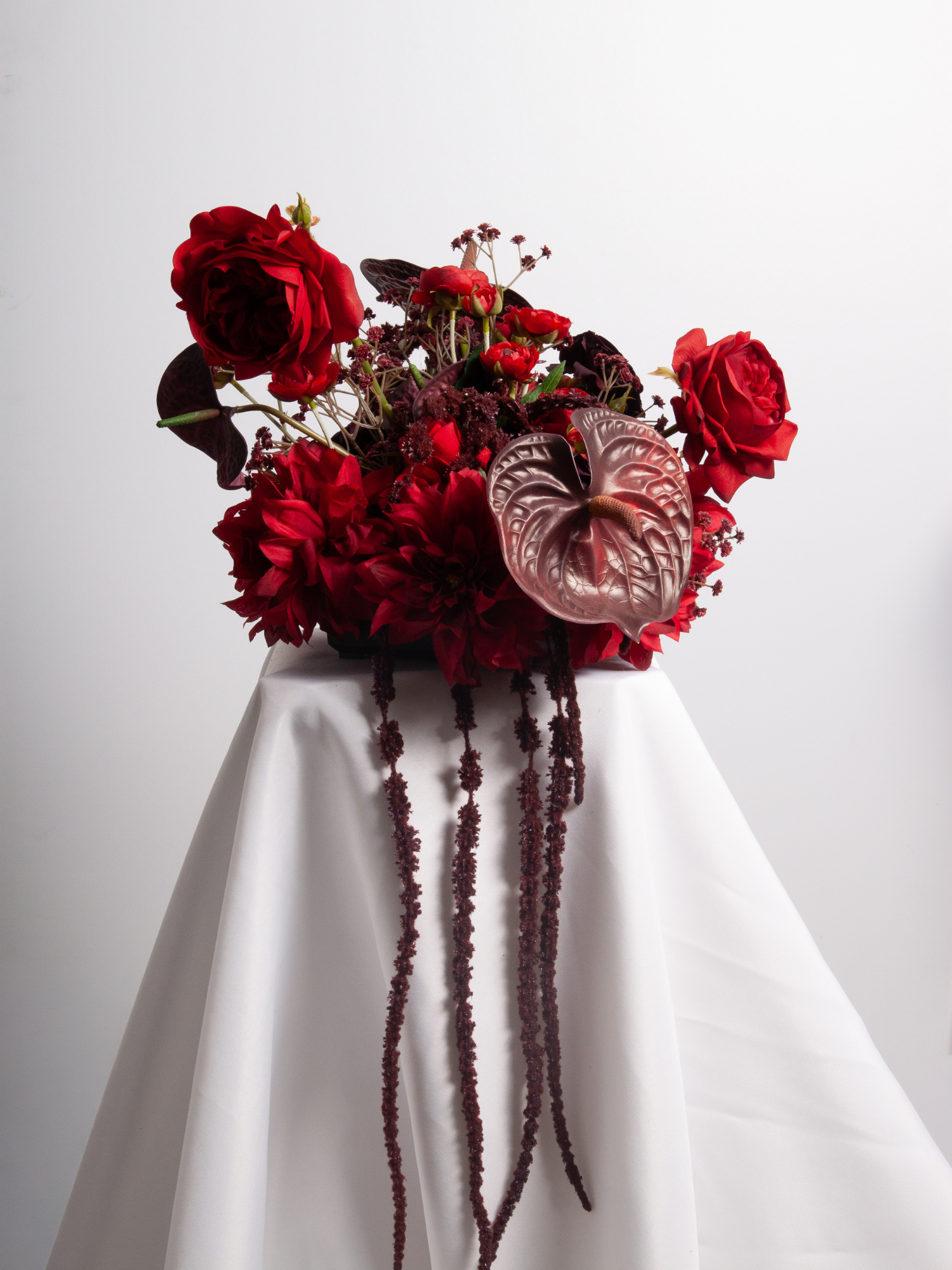 Red Dahlia & Anthurium Cloud - Large