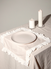 Oatmeal & Meringue Ruffle Organic Cotton Napkin