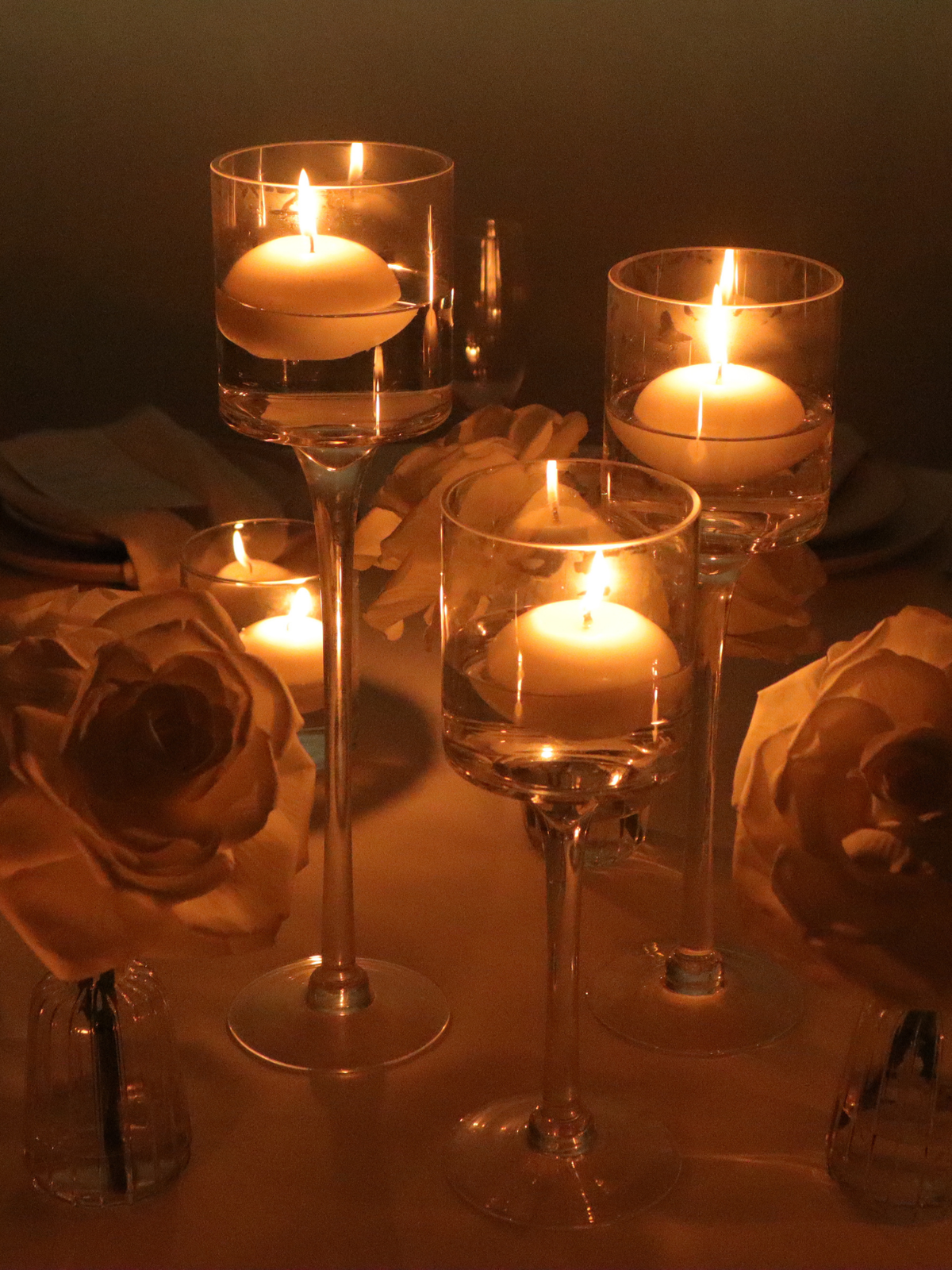 Floating Candle, Stems and Glass Cylinders - White