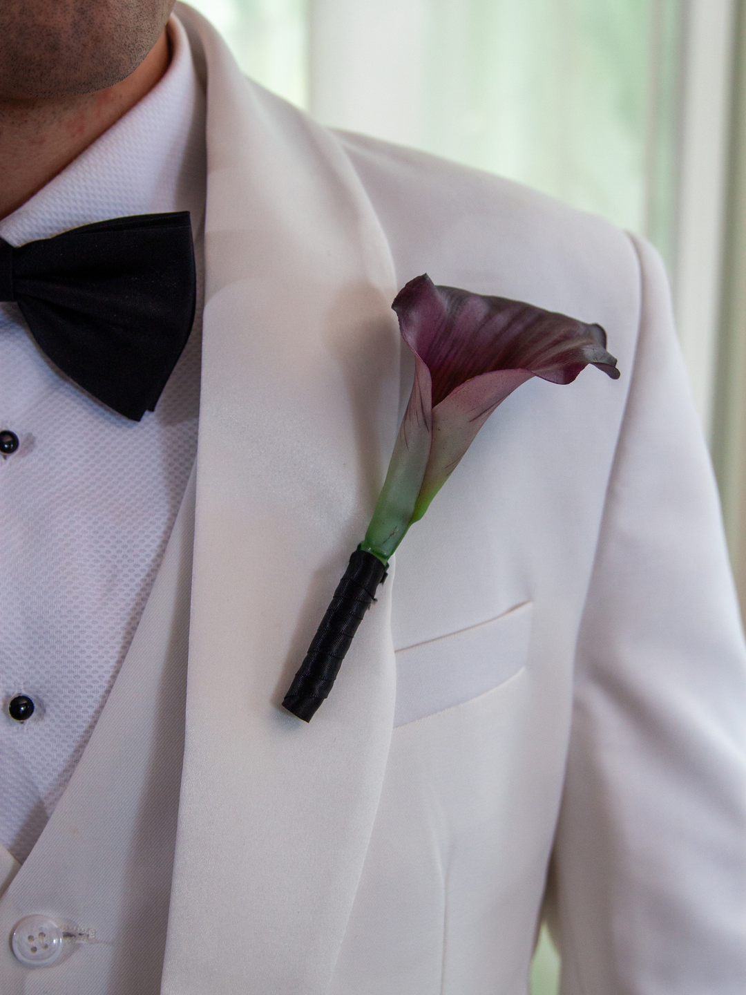 Plum Noir Wedding Buttonhole Pack of 1