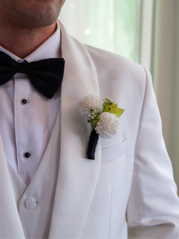 Green & White Garden Wedding Buttonhole Pack of 1