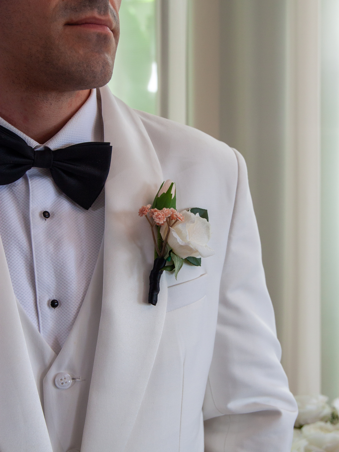 Vintage European Wedding Buttonhole Pack of 1