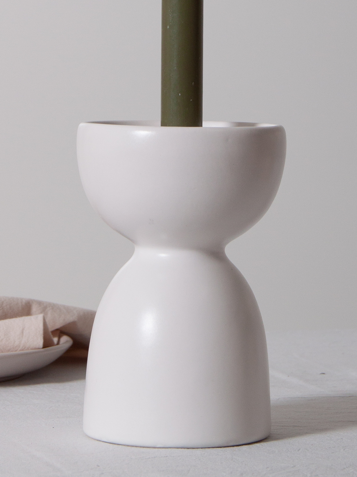 Lace Noa Ceramic Multi Candle Holder - Medium Pack of 1