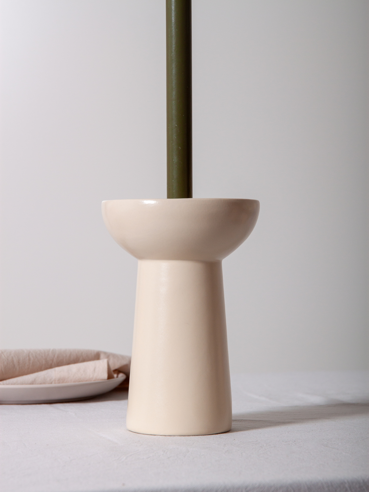 Alabaster Esme Ceramic Candle Holder - Medium Pack of 1
