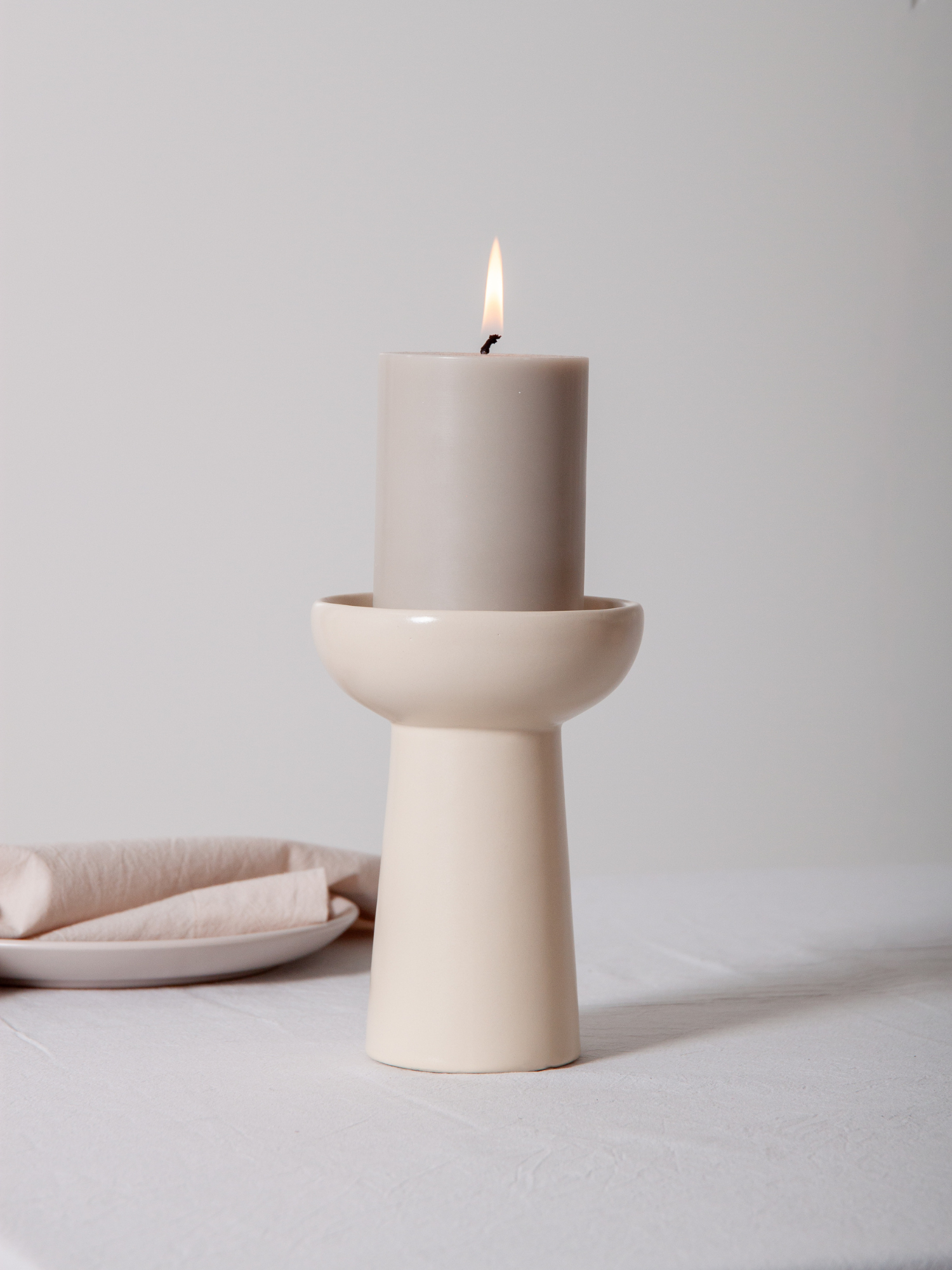 Alabaster Esme Ceramic Candle Holder - Medium Pack of 1
