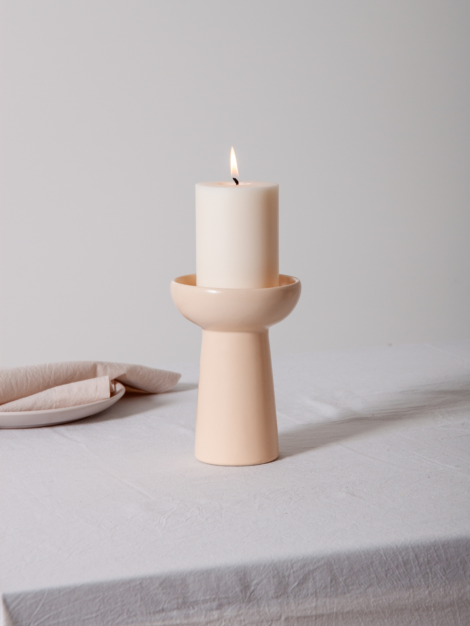 Macaron Esme Ceramic Candle Holder - Medium Pack of 1