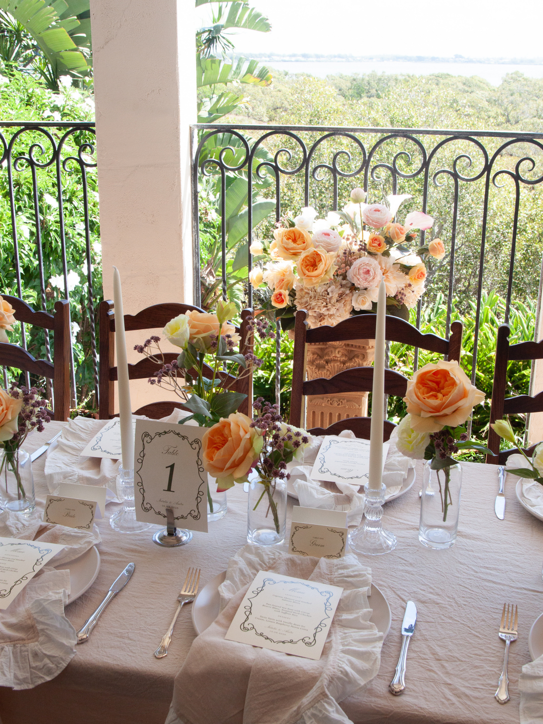 Vintage European Wedding Cloud - Large Pack of 1