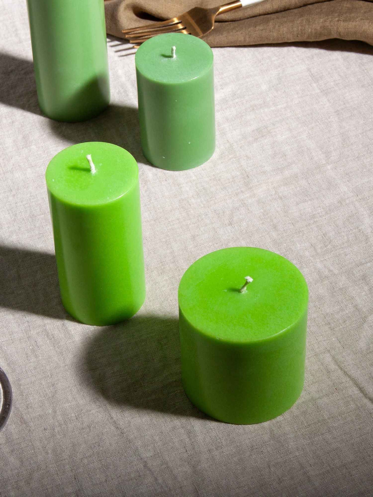 Lime 5cm x 4cm Slim Pillar