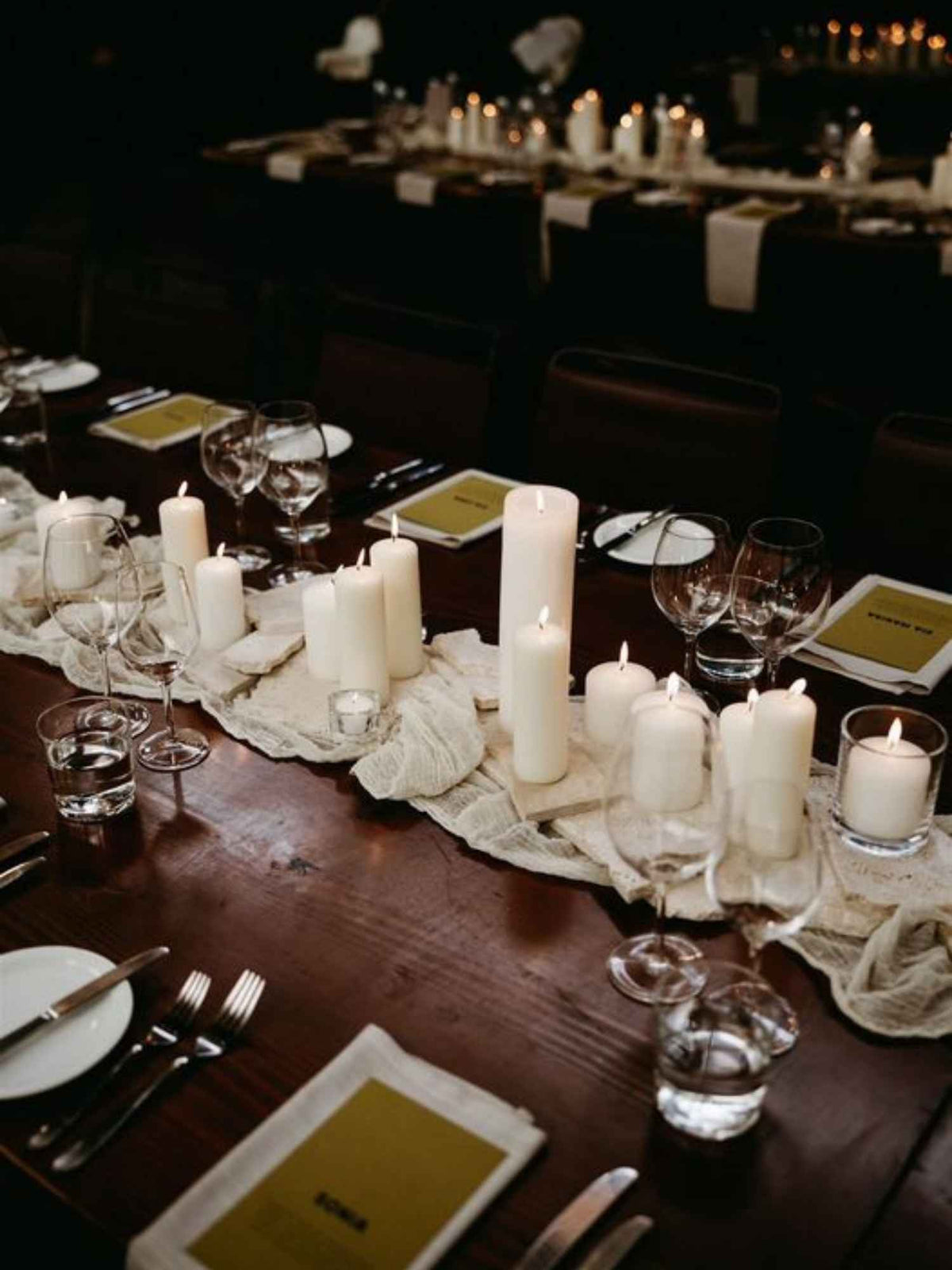 White 7cm x 20cm Pillar Pack of 1