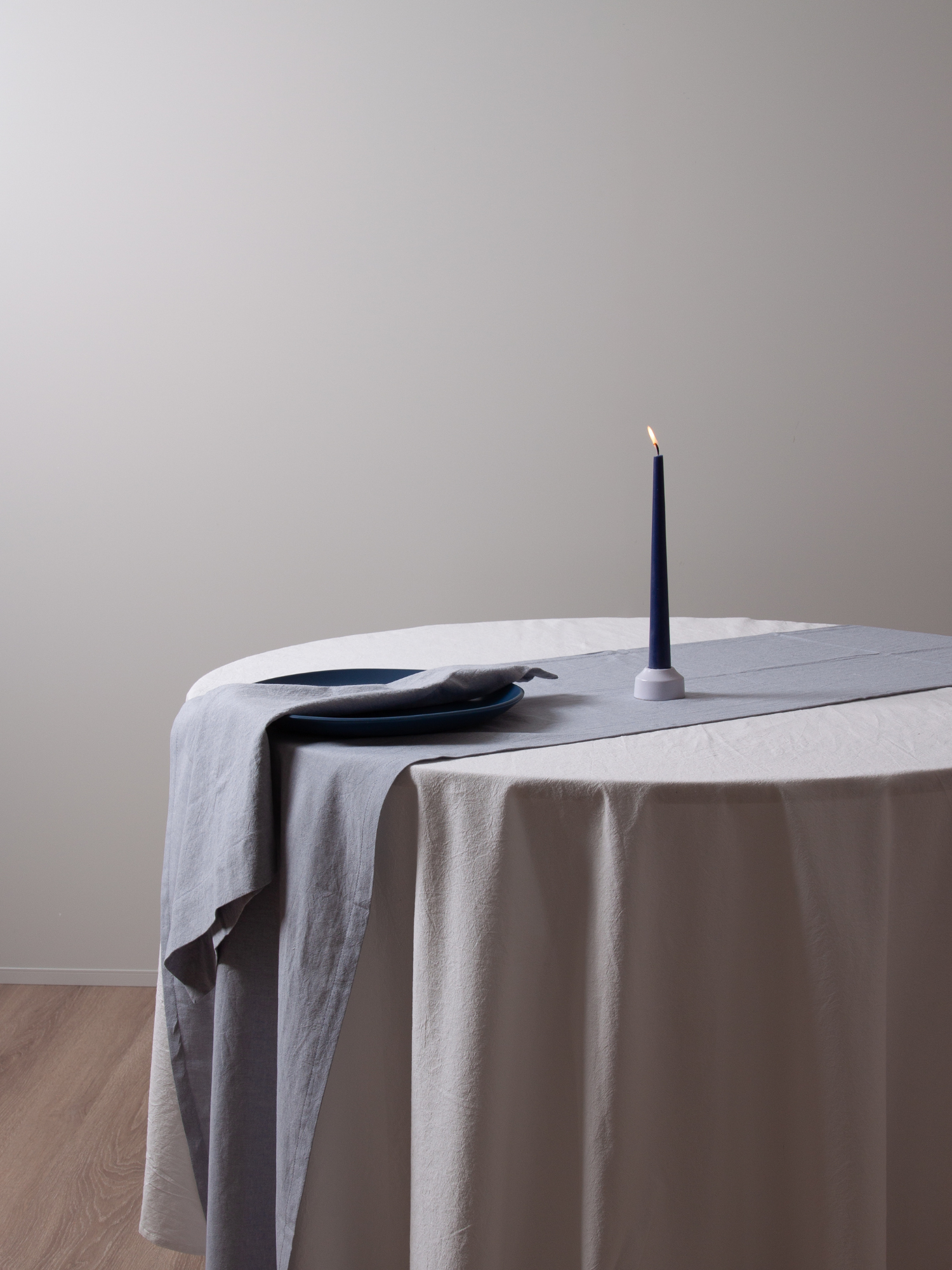 Ash Blue Table Runner Pack of 1