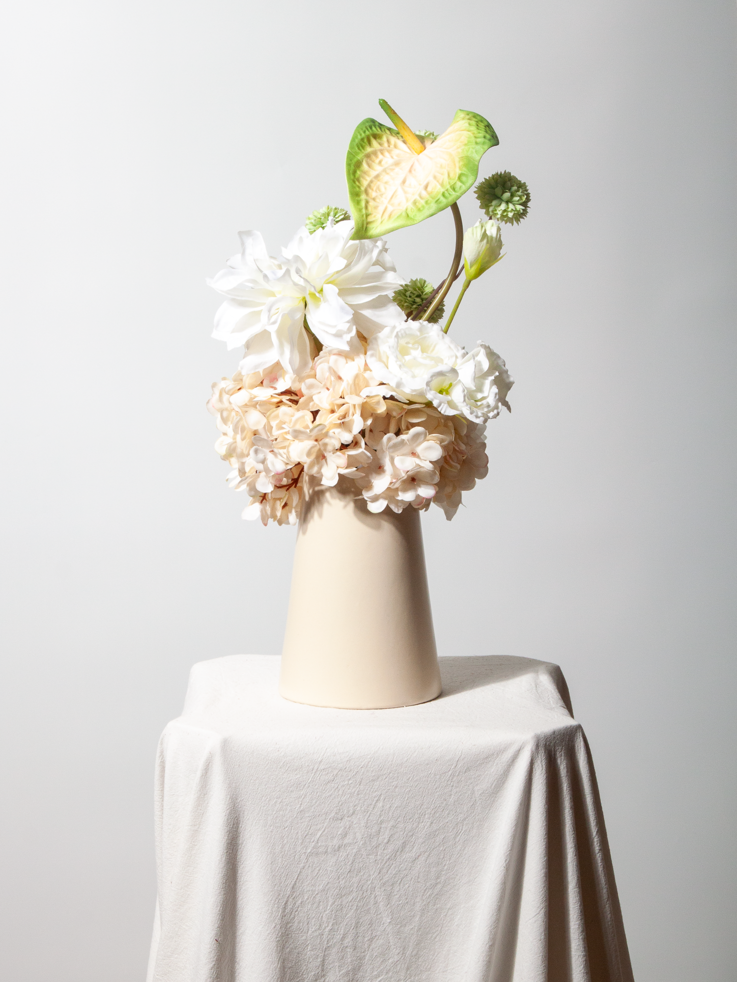 Alabaster Bryony Ceramic Vase - Small