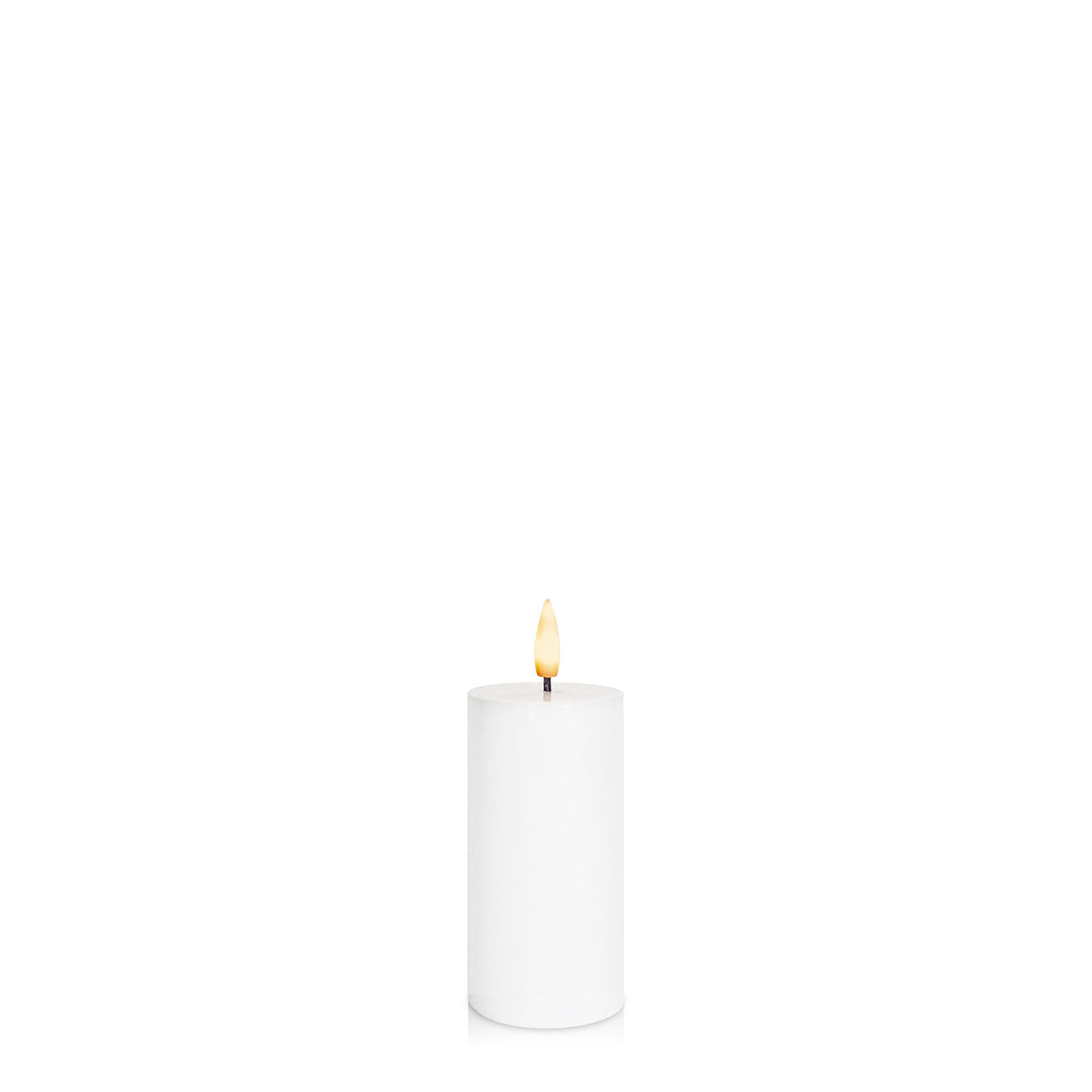 White 5cm x 10cm LED Pillar Pack of 1