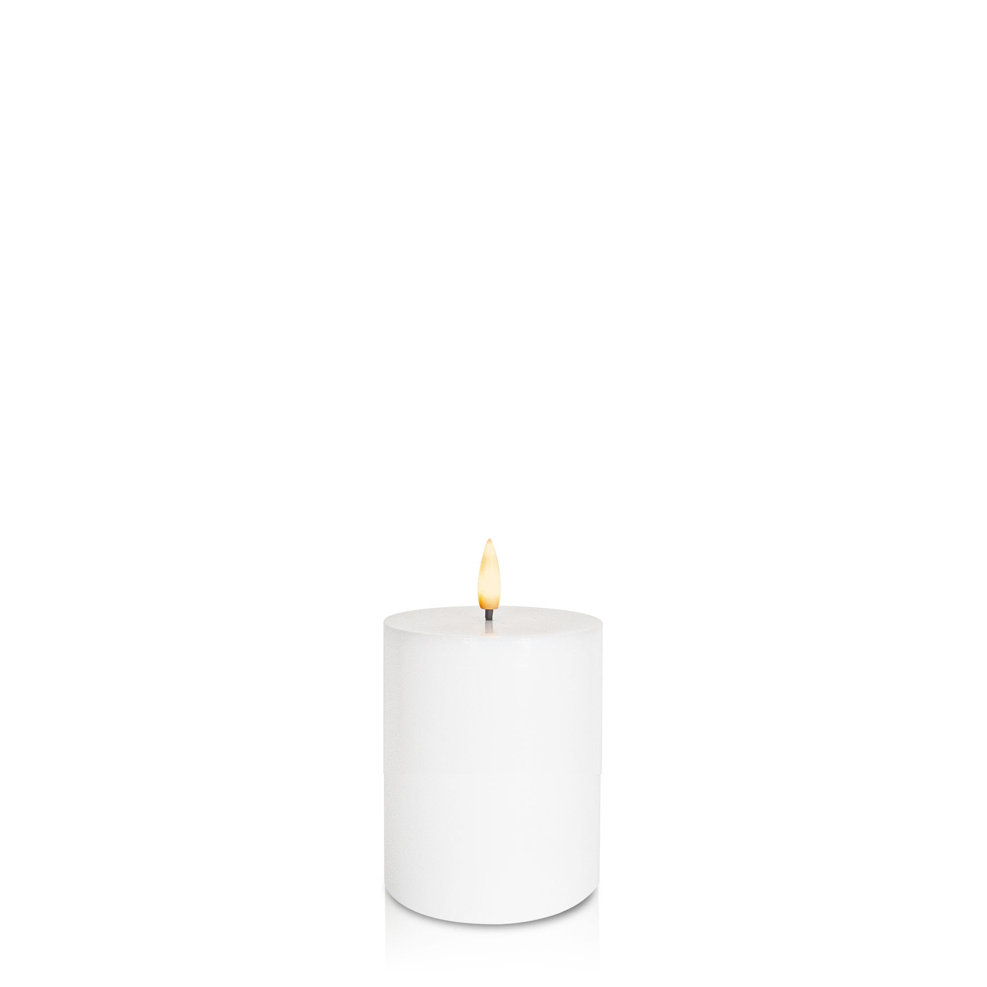 White 8cm x 10cm LED Pillar Pack of 1
