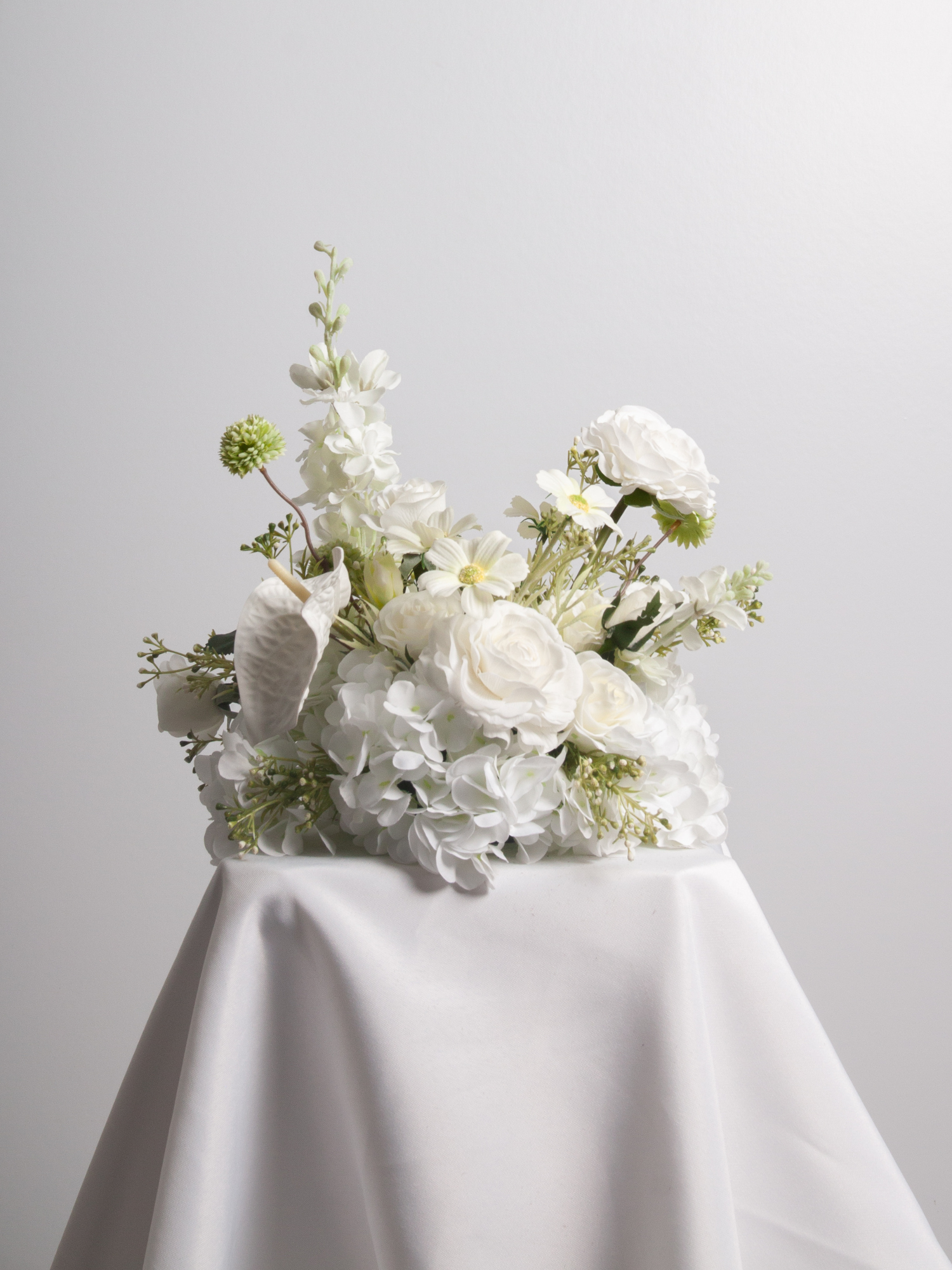 White Delphinium & Anthurium Cloud - Small