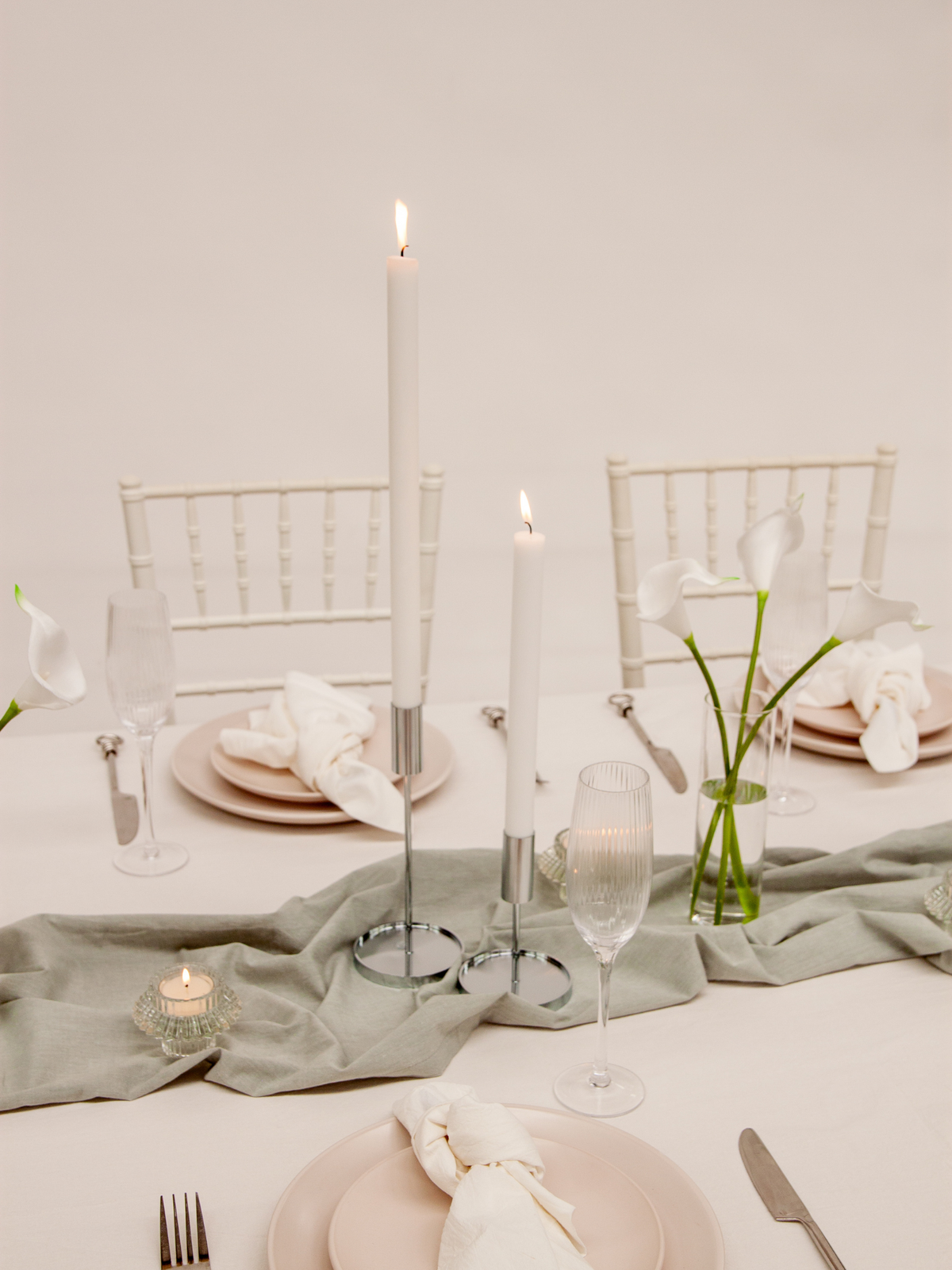 Silver Aria Metal Candle Holder - Large Pack of 1