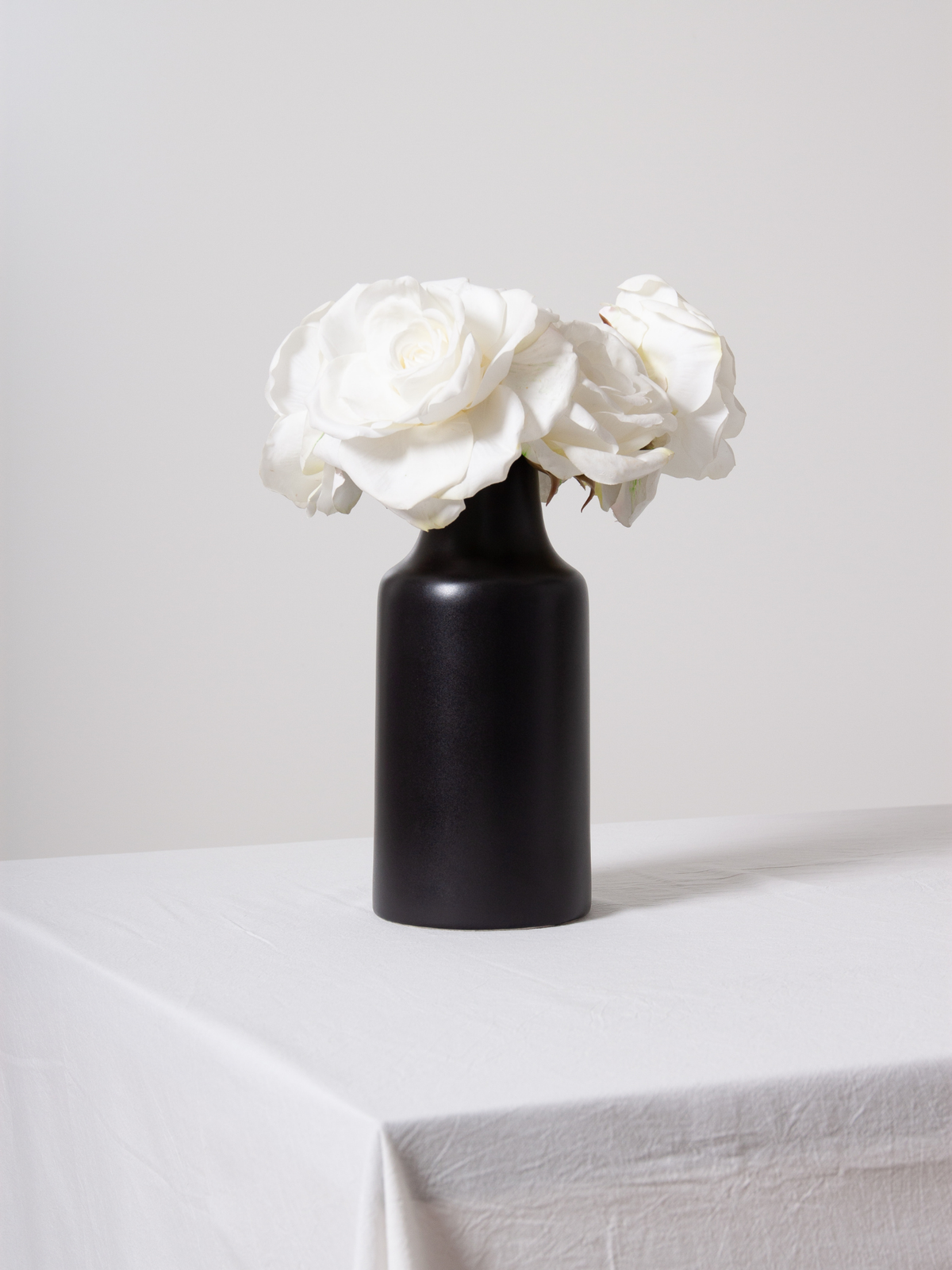 Ink Lillian Ceramic Carafe Vase Pack of 1