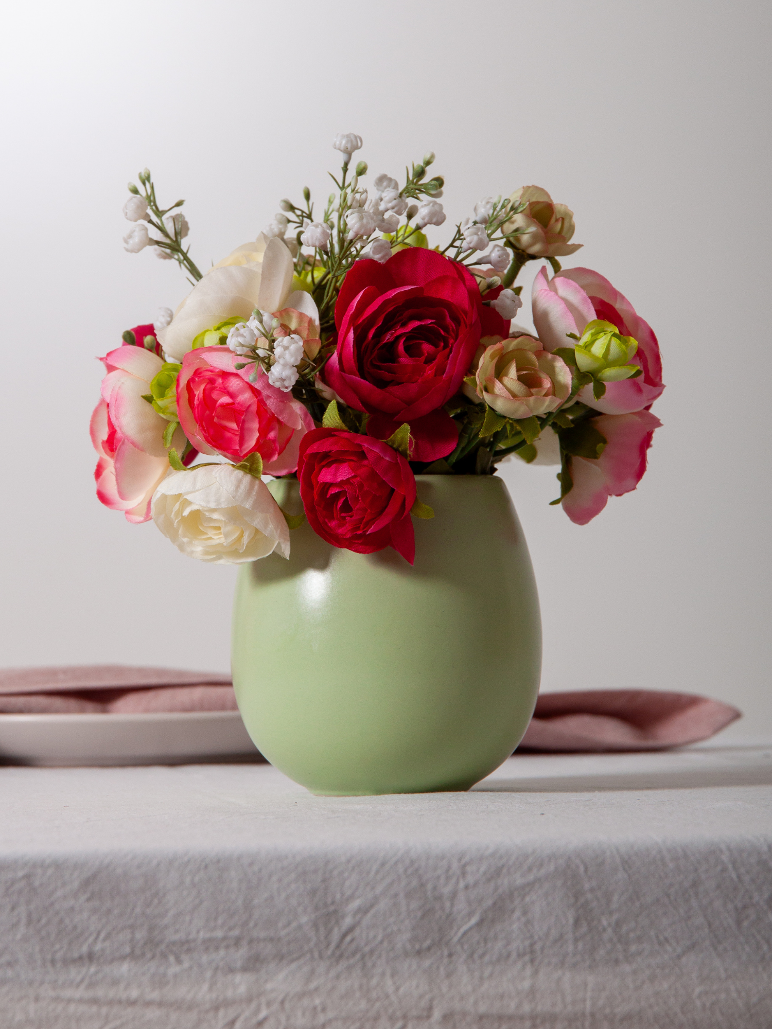 Pistachio Poppy Bud Vase Pack of 1