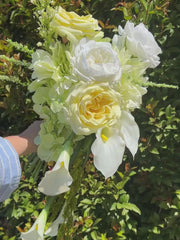 Lemon Rose & Green Hydrangea Wedding Bouquet